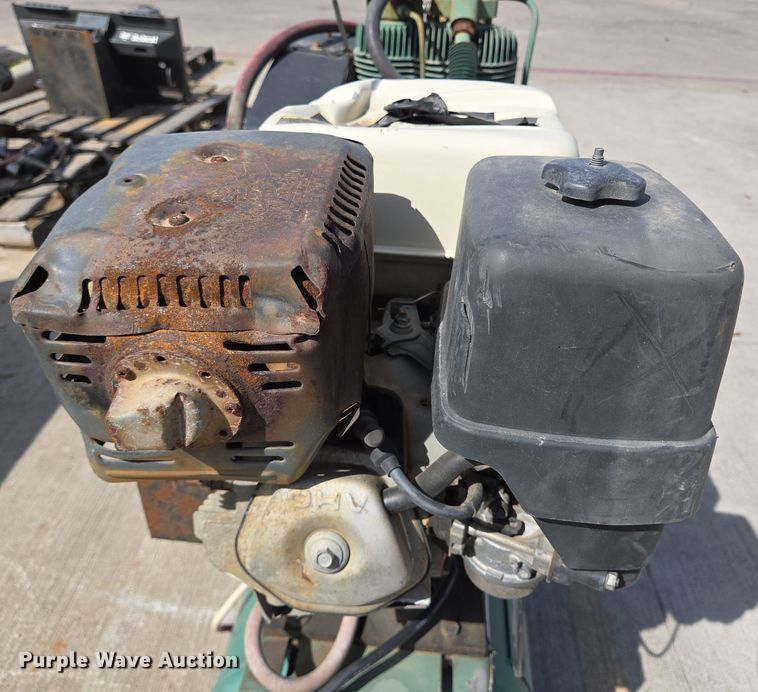 image for item DV1359 Champion HGR7-3H air compressor