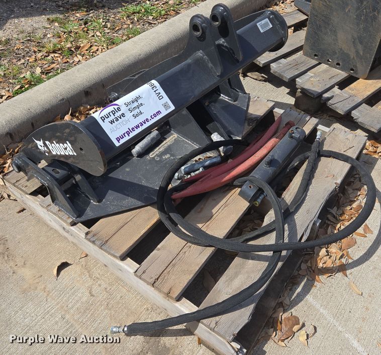 image for item DV1360 Bobcat 32