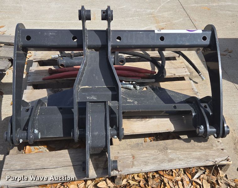 image for item DV1360 Bobcat 32