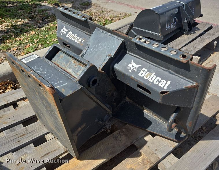 image for item DV1361 Bobcat skid steer mounting frame 