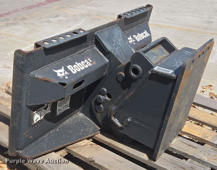 image for item DV1361 Bobcat skid steer mounting frame 