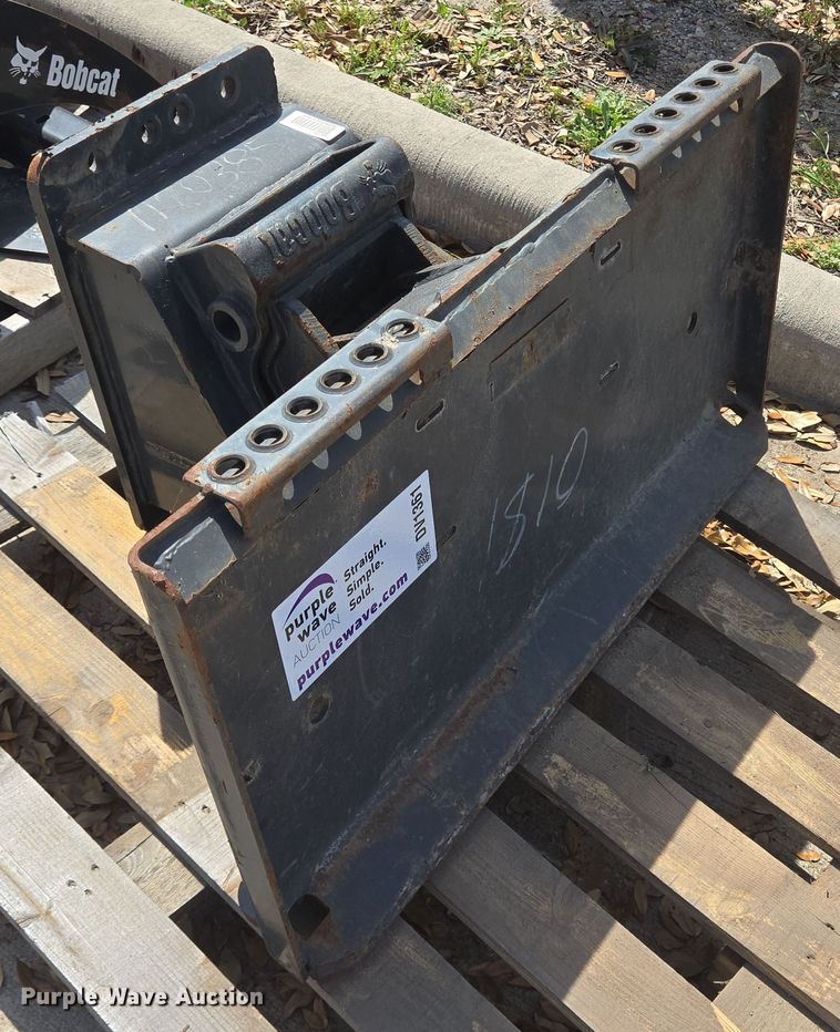 image for item DV1361 Bobcat skid steer mounting frame 