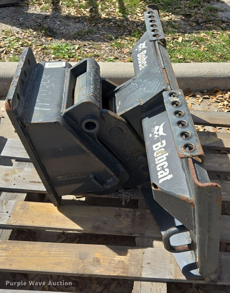 image for item DV1361 Bobcat skid steer mounting frame 