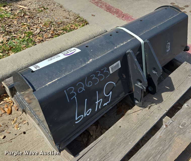 image for item DV1362 Bobcat 37