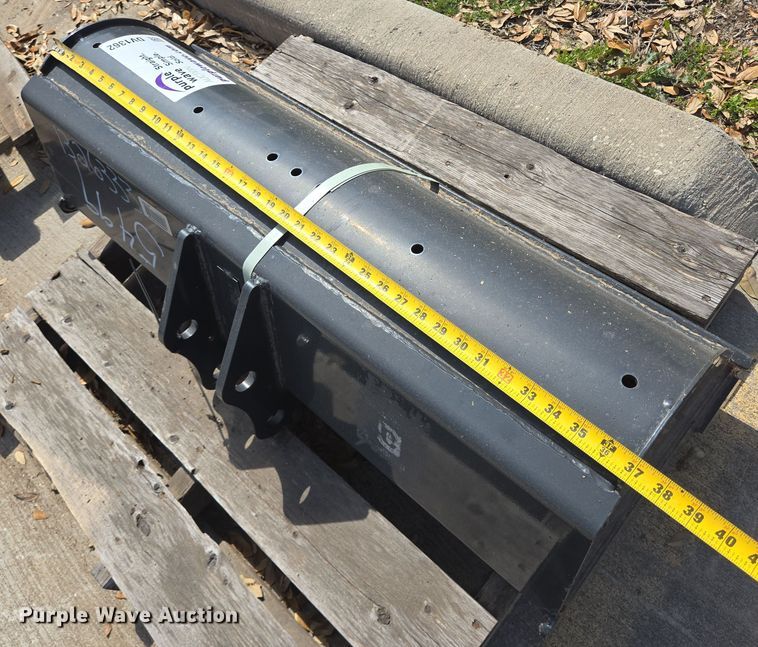 image for item DV1362 Bobcat 37