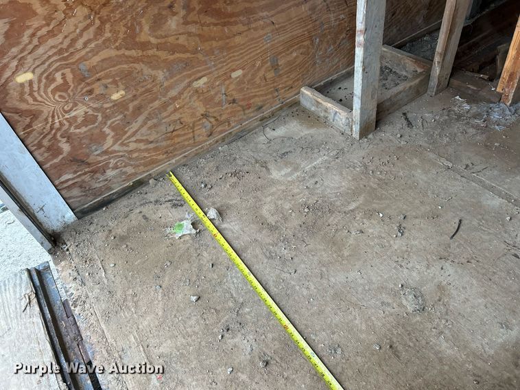 image for item DV1751 2016 MTPA enclosed cargo trailer