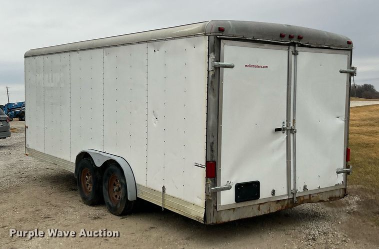 image for item DV1752 2005 Wells Cargo Express Wagon enclosed cargo trailer