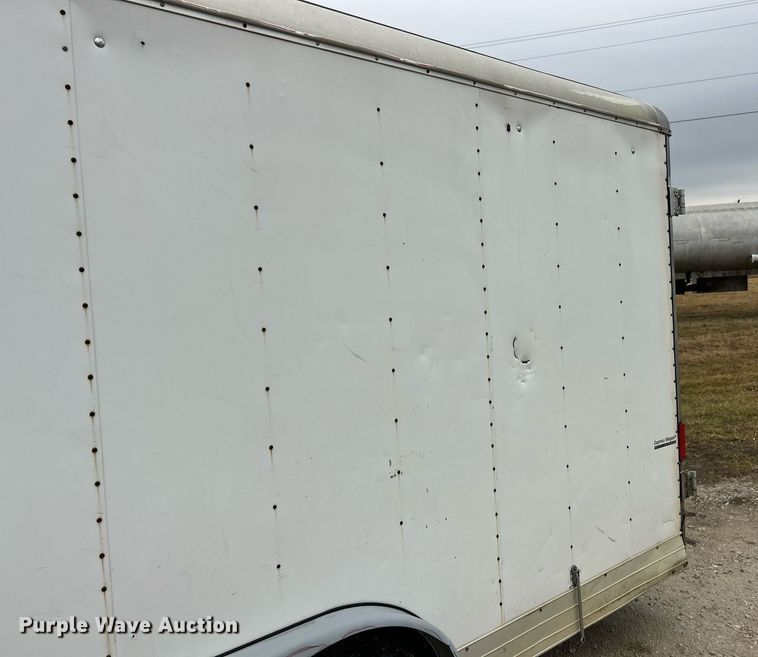 image for item DV1752 2005 Wells Cargo Express Wagon enclosed cargo trailer