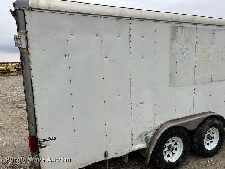 image for item DV1752 2005 Wells Cargo Express Wagon enclosed cargo trailer