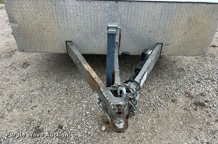 image for item DV1752 2005 Wells Cargo Express Wagon enclosed cargo trailer