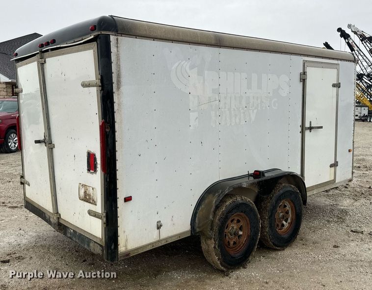 image for item DV1811 1998 Wells Cargo enclosed cargo trailer