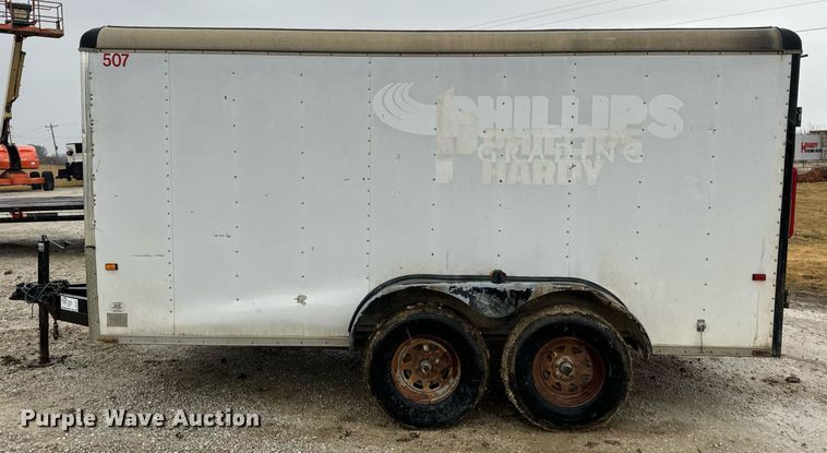image for item DV1811 1998 Wells Cargo enclosed cargo trailer