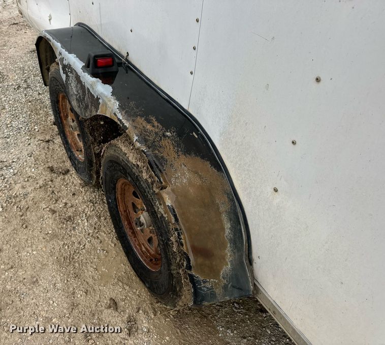 image for item DV1811 1998 Wells Cargo enclosed cargo trailer