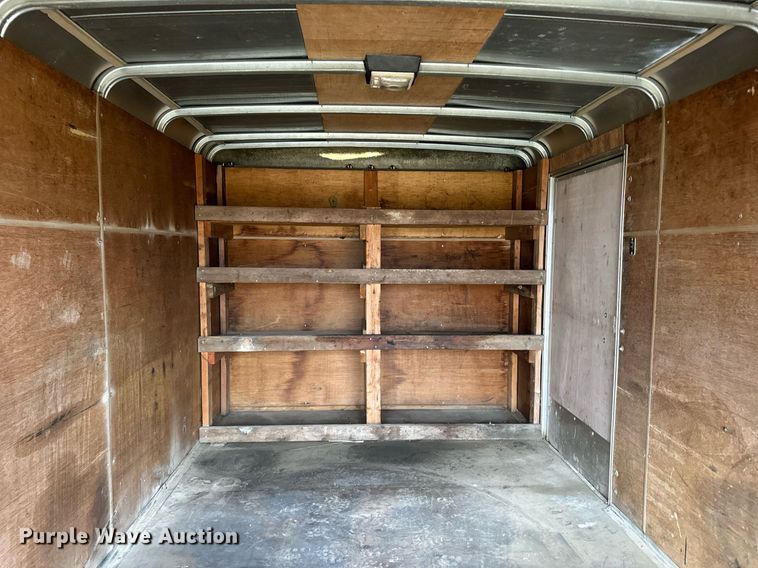 image for item DV1811 1998 Wells Cargo enclosed cargo trailer