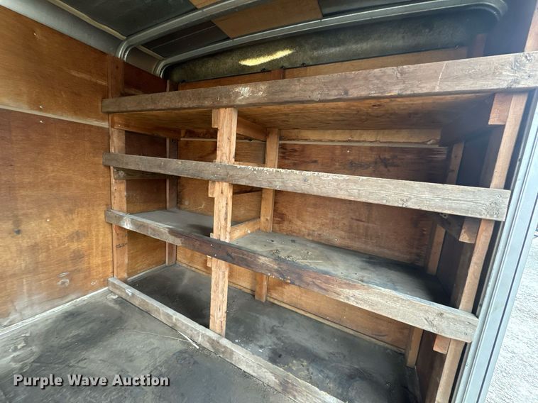 image for item DV1811 1998 Wells Cargo enclosed cargo trailer