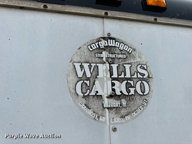 image for item DV1811 1998 Wells Cargo enclosed cargo trailer