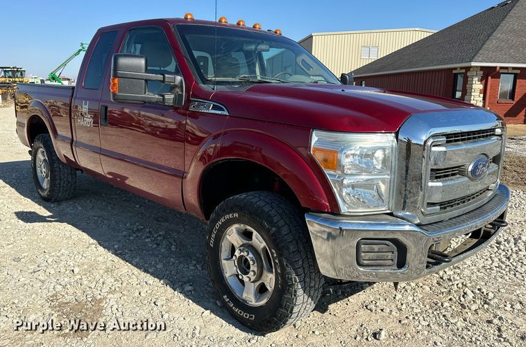image for item DV1819 2016 Ford F250 Super Duty SuperCab pickup truck