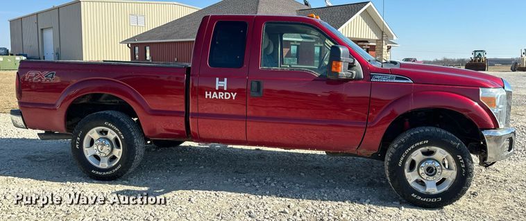 image for item DV1819 2016 Ford F250 Super Duty SuperCab pickup truck