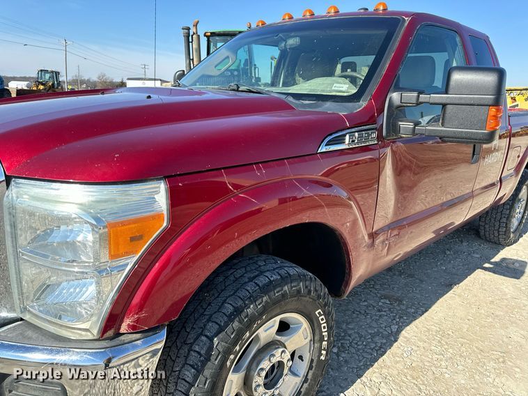 image for item DV1819 2016 Ford F250 Super Duty SuperCab pickup truck