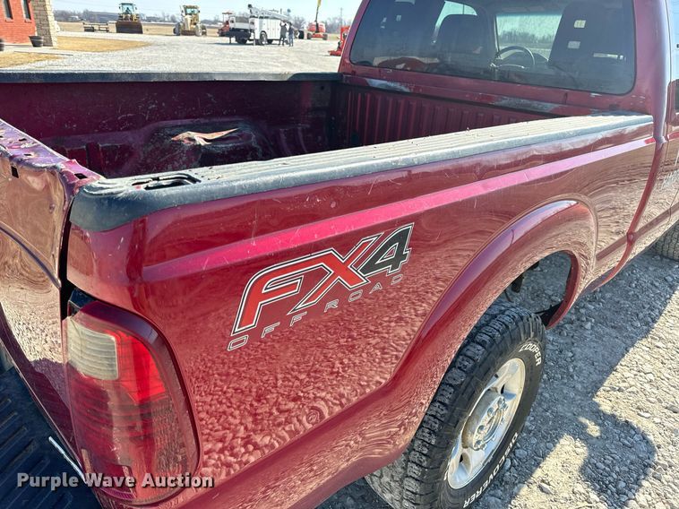 image for item DV1819 2016 Ford F250 Super Duty SuperCab pickup truck