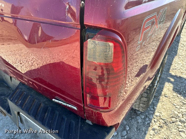 image for item DV1819 2016 Ford F250 Super Duty SuperCab pickup truck
