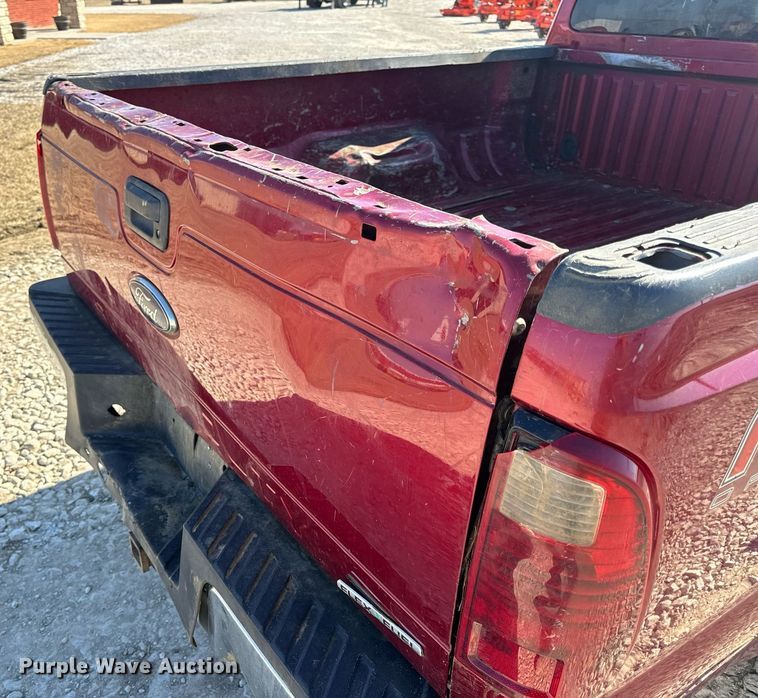 image for item DV1819 2016 Ford F250 Super Duty SuperCab pickup truck