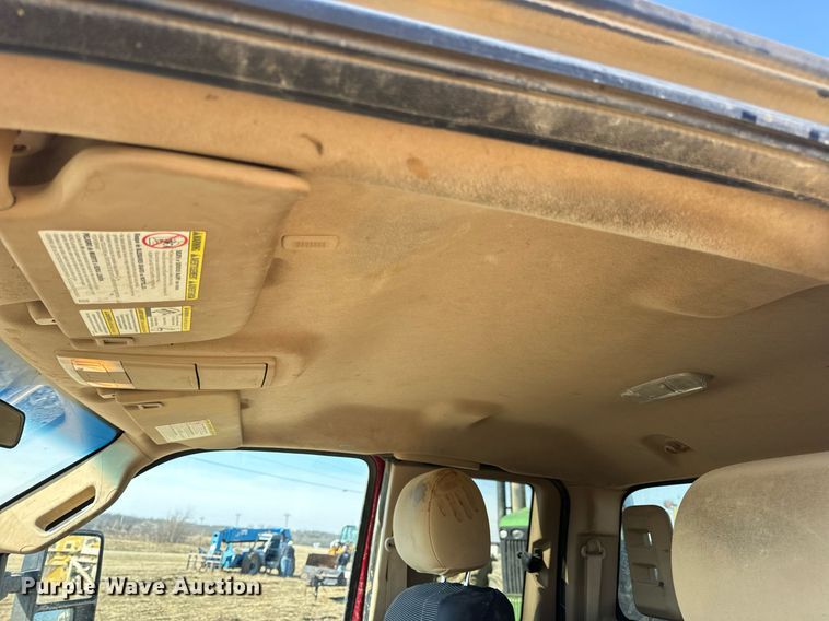 image for item DV1819 2016 Ford F250 Super Duty SuperCab pickup truck