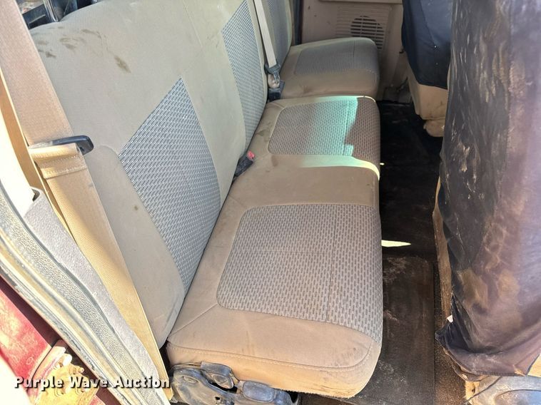 image for item DV1819 2016 Ford F250 Super Duty SuperCab pickup truck