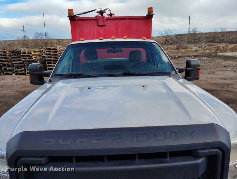 image for item DV6692 2015 Ford F450 Super Duty refuse truck