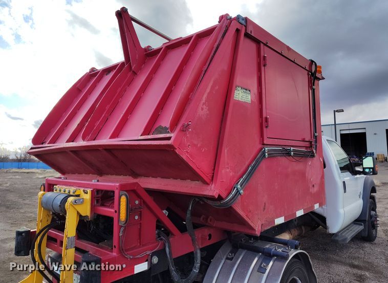 image for item DV6692 2015 Ford F450 Super Duty refuse truck