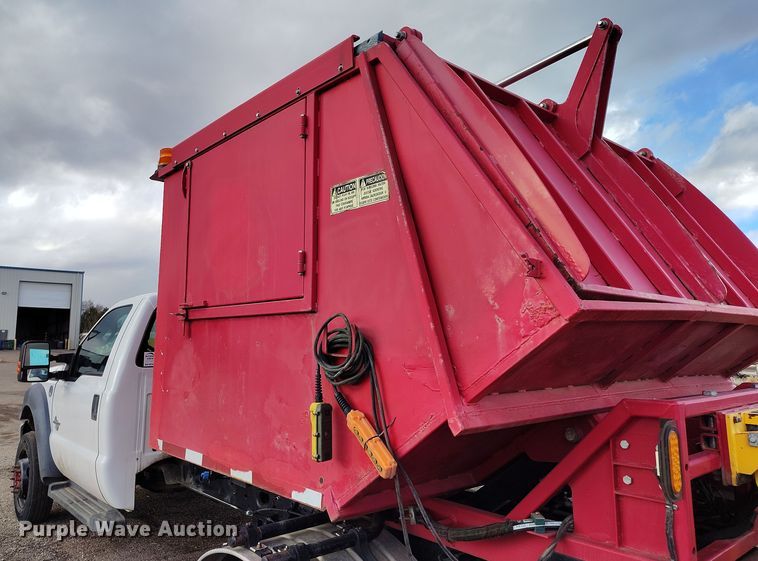 image for item DV6692 2015 Ford F450 Super Duty refuse truck