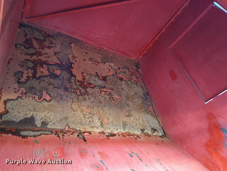 image for item DV6692 2015 Ford F450 Super Duty refuse truck