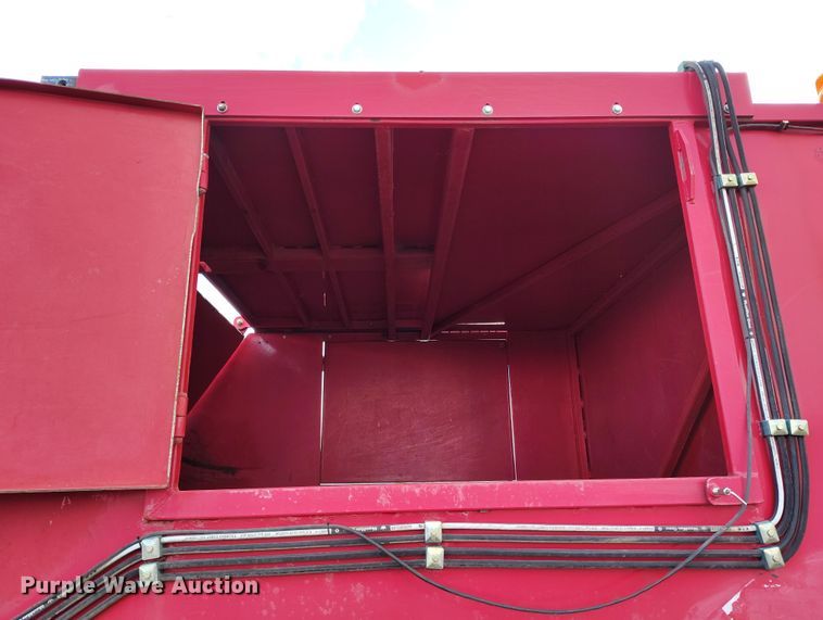 image for item DV6692 2015 Ford F450 Super Duty refuse truck