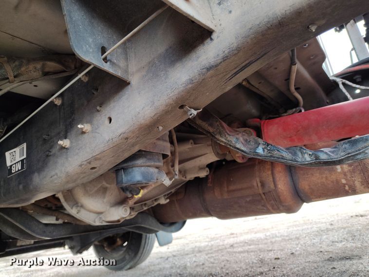 image for item DV6692 2015 Ford F450 Super Duty refuse truck