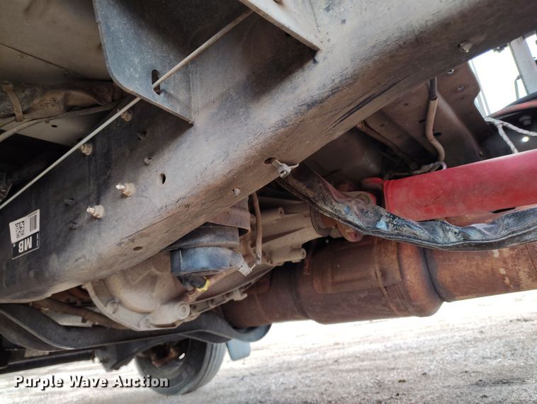 image for item DV6692 2015 Ford F450 Super Duty refuse truck