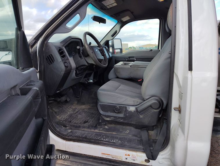 image for item DV6692 2015 Ford F450 Super Duty refuse truck