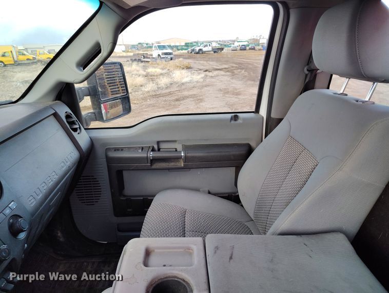 image for item DV6692 2015 Ford F450 Super Duty refuse truck