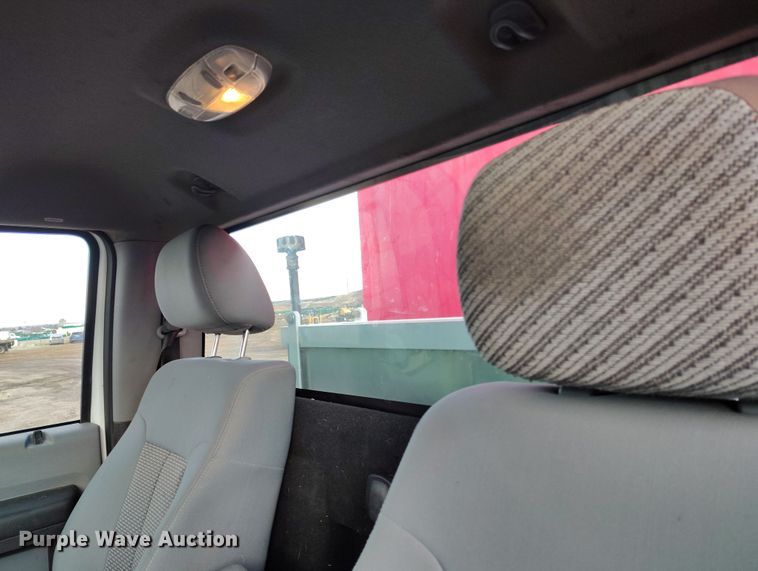 image for item DV6692 2015 Ford F450 Super Duty refuse truck