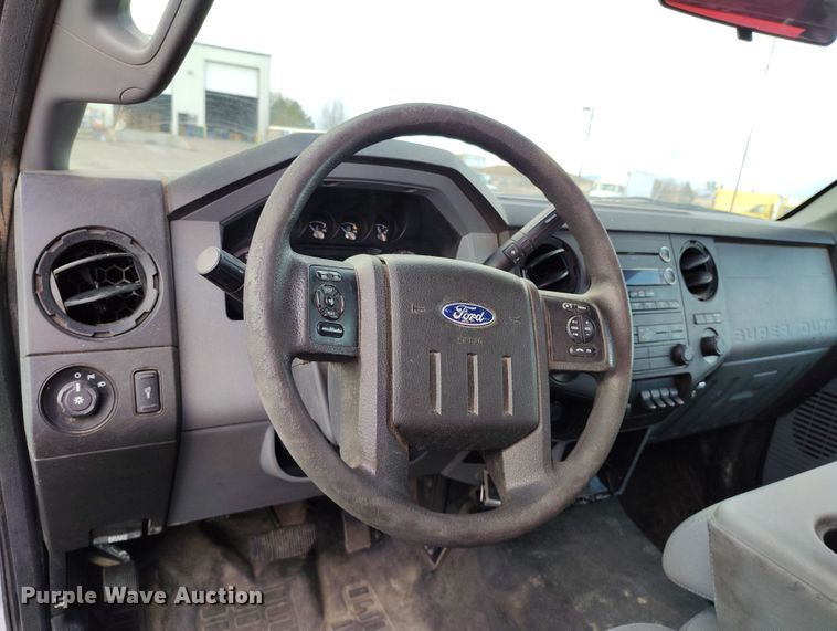 image for item DV6692 2015 Ford F450 Super Duty refuse truck