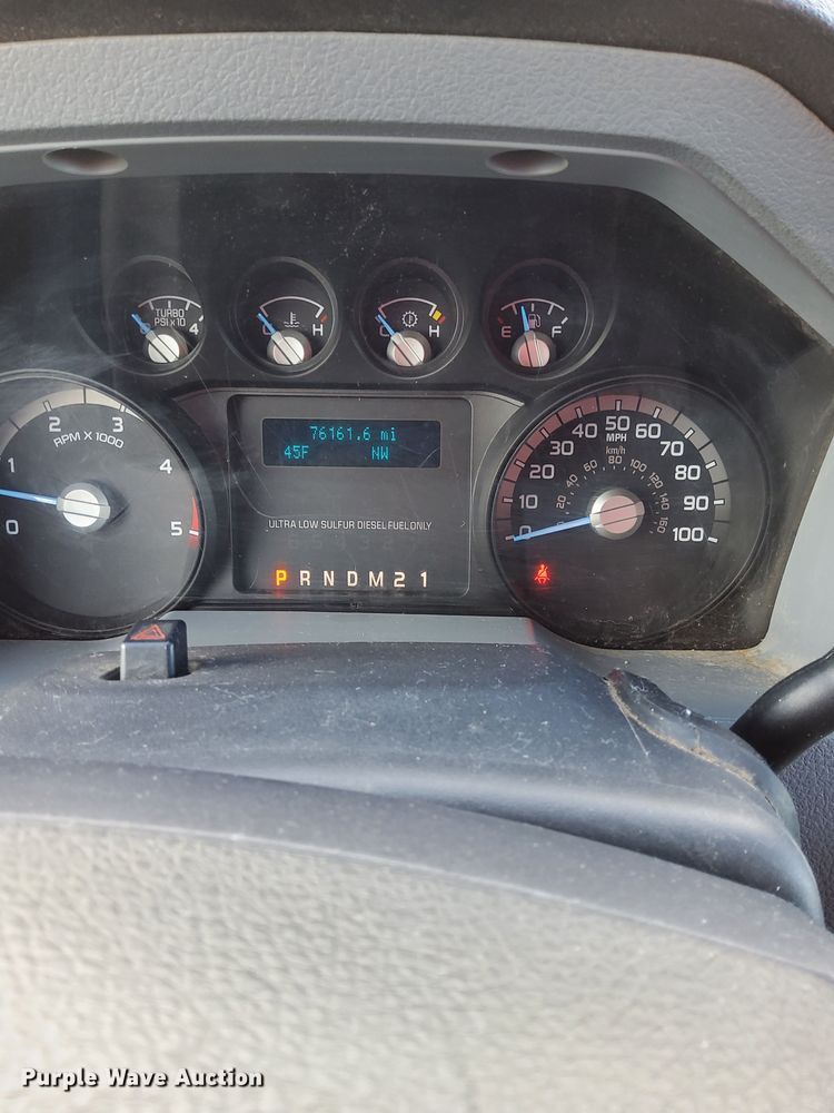 image for item DV6692 2015 Ford F450 Super Duty refuse truck