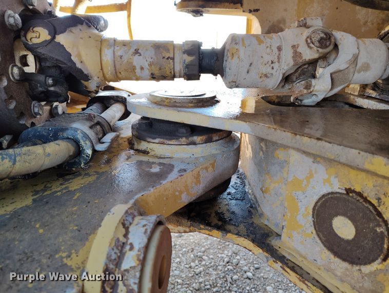image for item DV6723 1996 Caterpillar 928F wheel loader