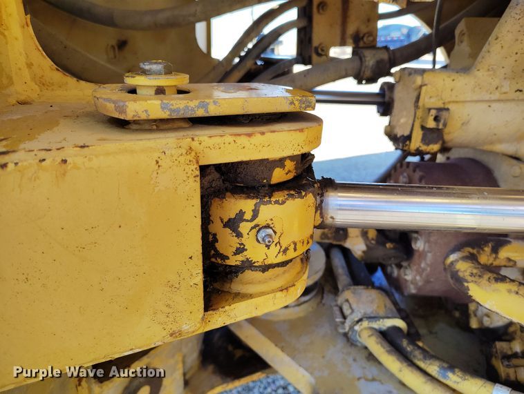 image for item DV6723 1996 Caterpillar 928F wheel loader