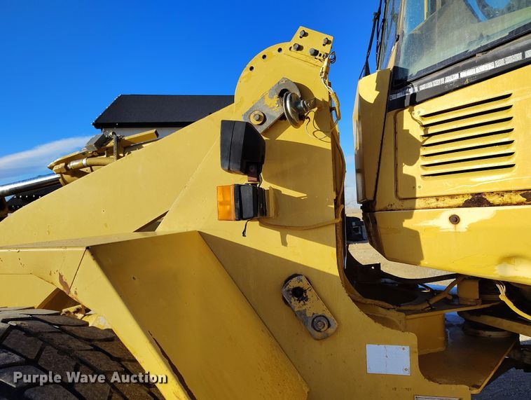 image for item DV6723 1996 Caterpillar 928F wheel loader