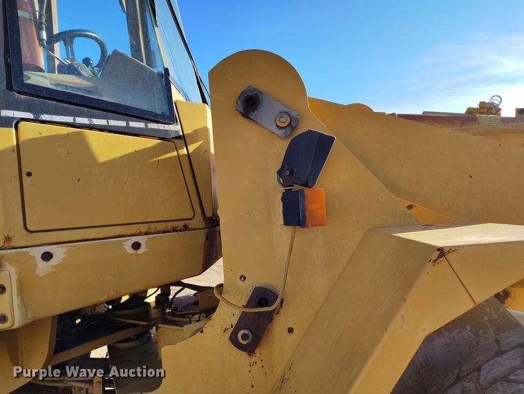 image for item DV6723 1996 Caterpillar 928F wheel loader