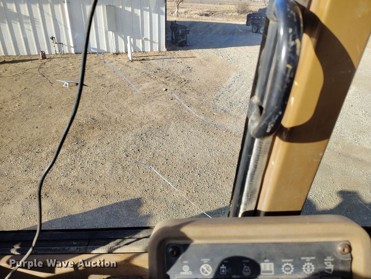 image for item DV6723 1996 Caterpillar 928F wheel loader