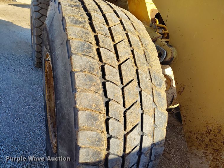 image for item DV6723 1996 Caterpillar 928F wheel loader