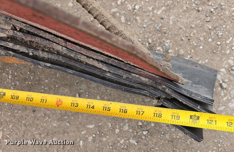 image for item DW3175 2004 Ford F250 Super Duty SuperCab pickup truck