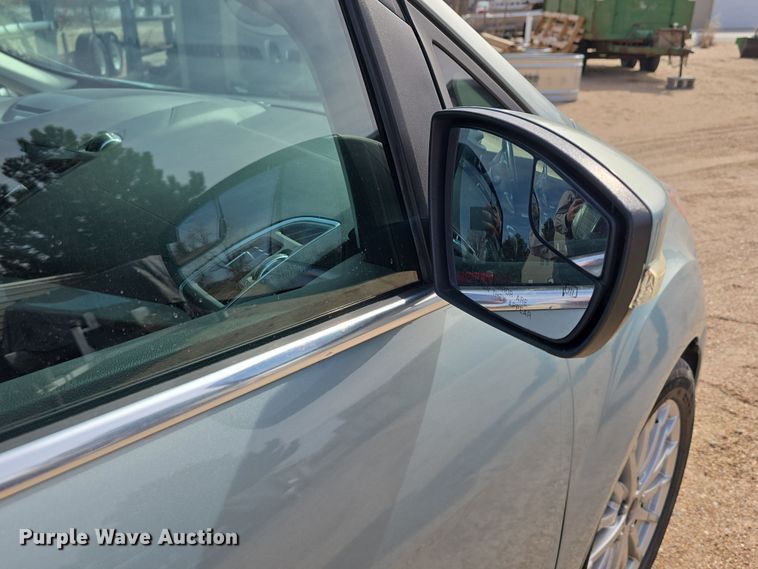 image for item DW3214 2013 Ford C-Max 