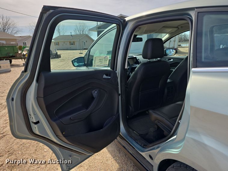 image for item DW3214 2013 Ford C-Max 