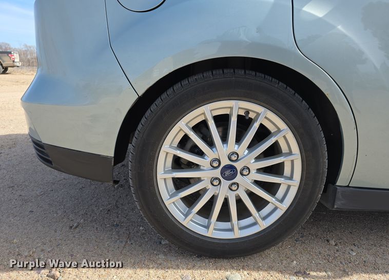 image for item DW3214 2013 Ford C-Max 